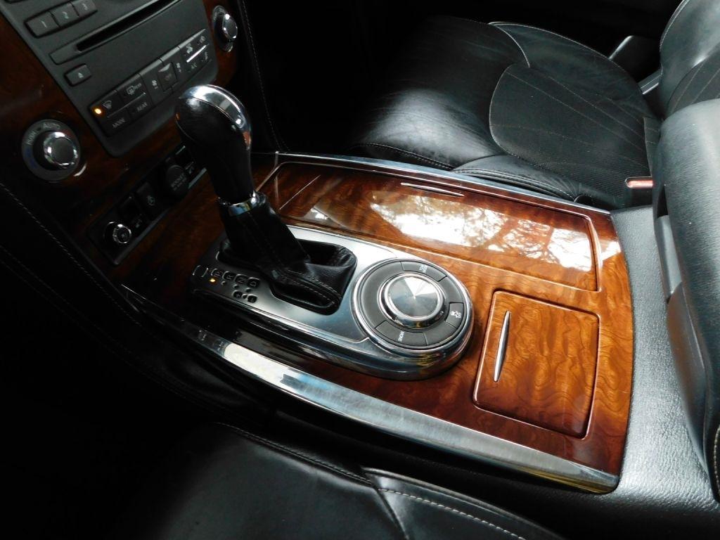 Infiniti QX80 Base 4D SUV RWD 2017