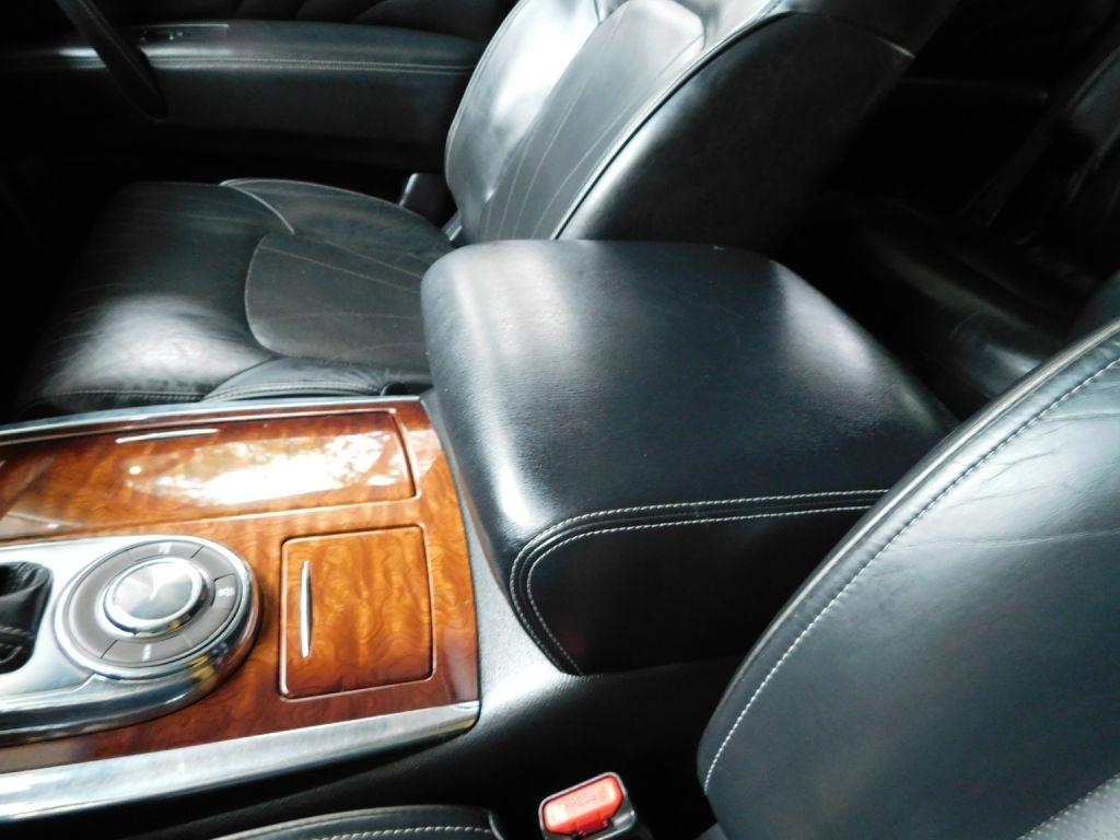 Infiniti QX80 Base 4D SUV RWD 2017