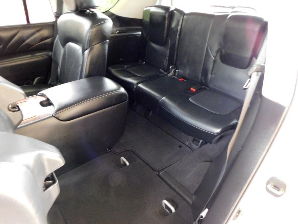 Infiniti QX80 Base 4D SUV RWD 2017