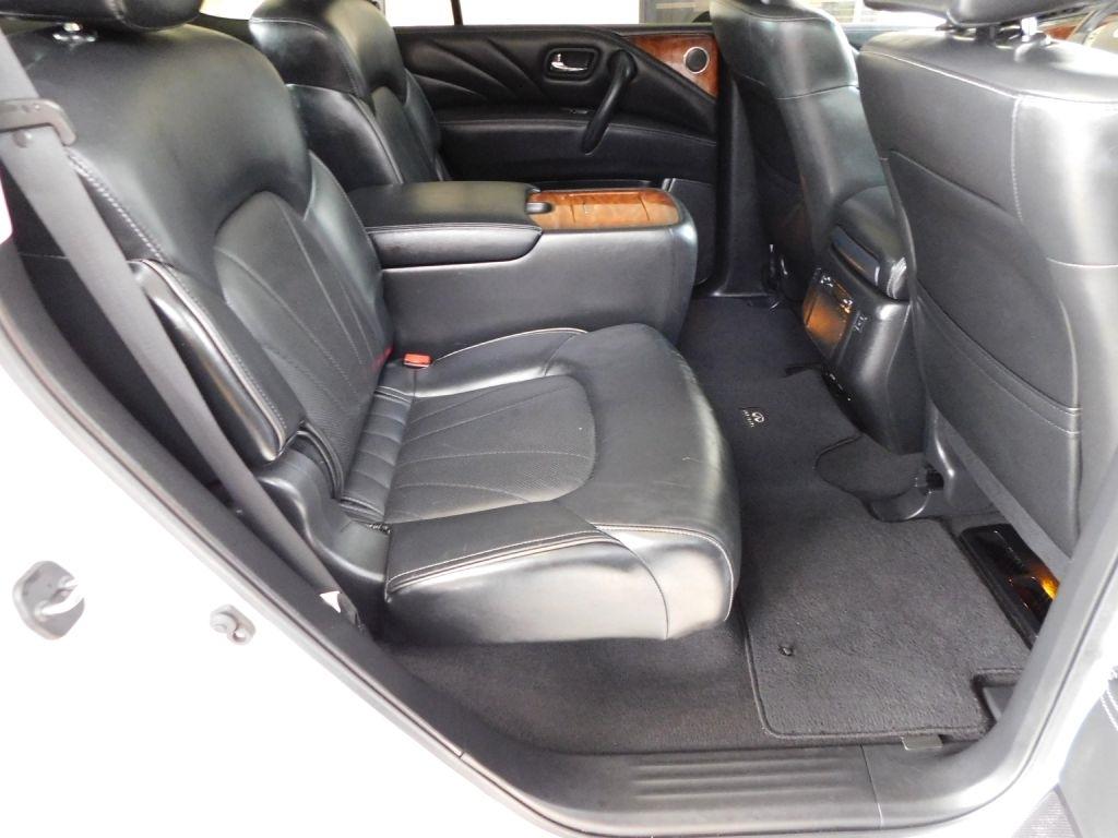 Infiniti QX80 Base 4D SUV RWD 2017