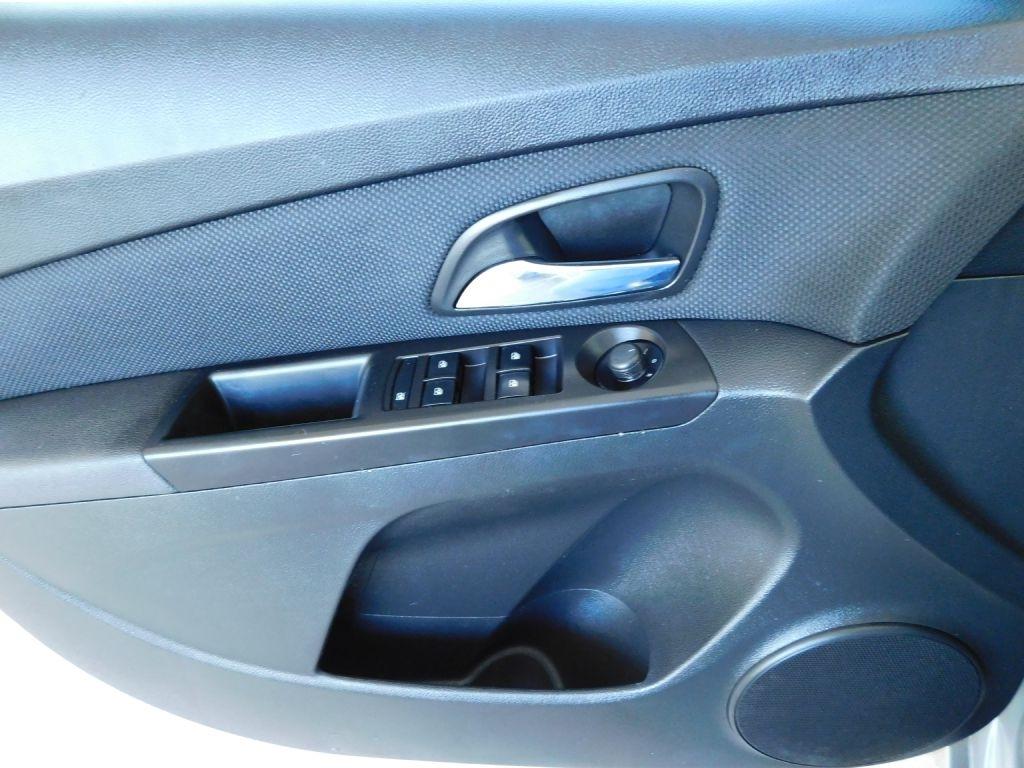 Chevrolet Cruze 1LT Auto 2014