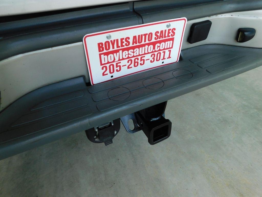 Chevrolet Tahoe 4WD 2004