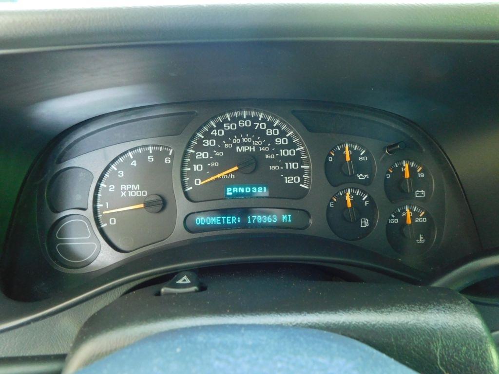 Chevrolet Tahoe Z71 4D SUV 4WD 2004