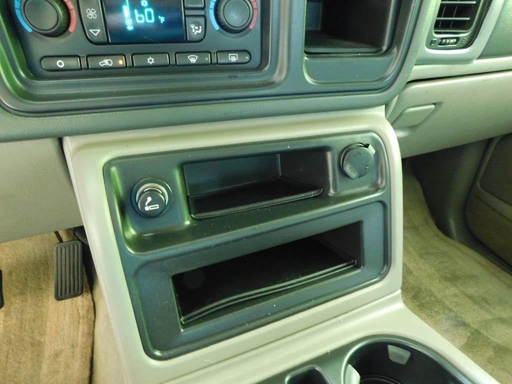 Chevrolet Tahoe Z71 4D SUV 4WD 2004