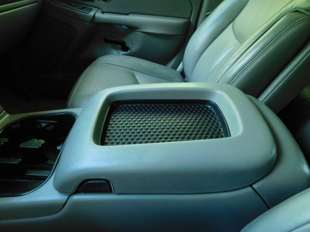 Chevrolet Tahoe Z71 4D SUV 4WD 2004