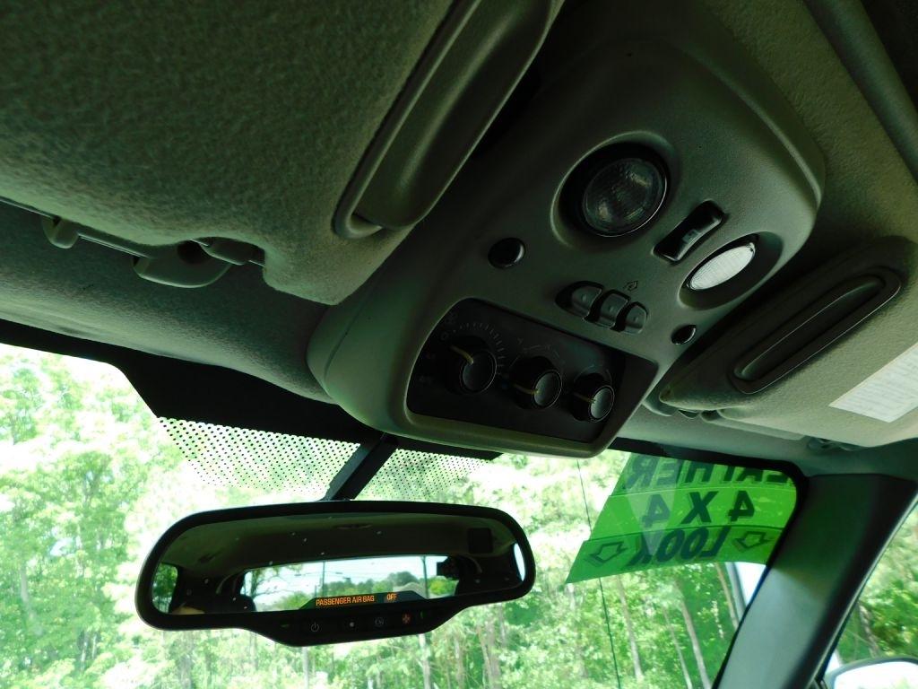 Chevrolet Tahoe Z71 4D SUV 4WD 2004