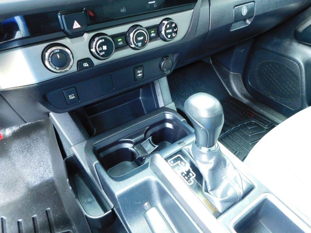 Toyota Tacoma SR5 Double Cab Long Bed V6 6AT 4WD 2016