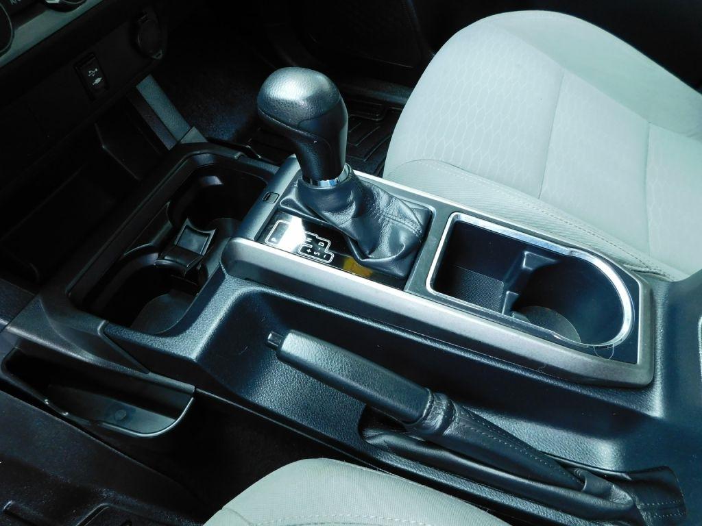 Toyota Tacoma SR5 Double Cab Long Bed V6 6AT 4WD 2016