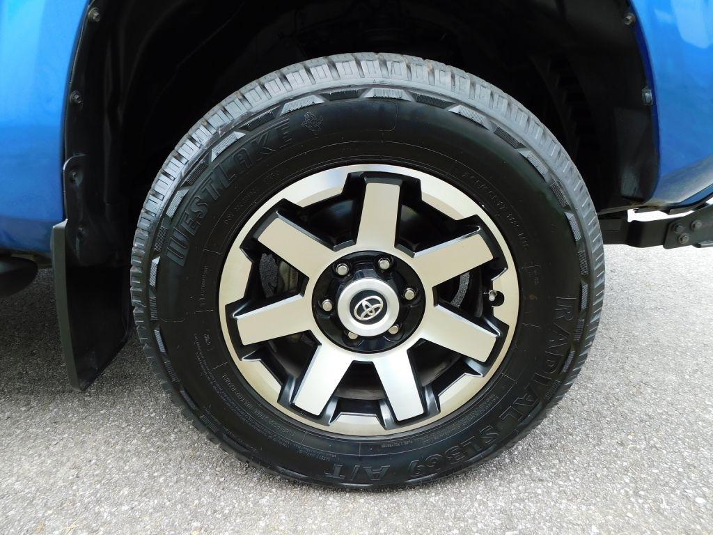 Toyota Tacoma SR5 Double Cab Long Bed V6 6AT 4WD 2016