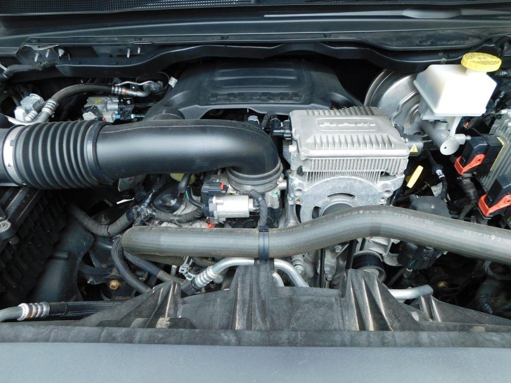 RAM 1500 Big Horn Crew Cab SWB 4WD 2020