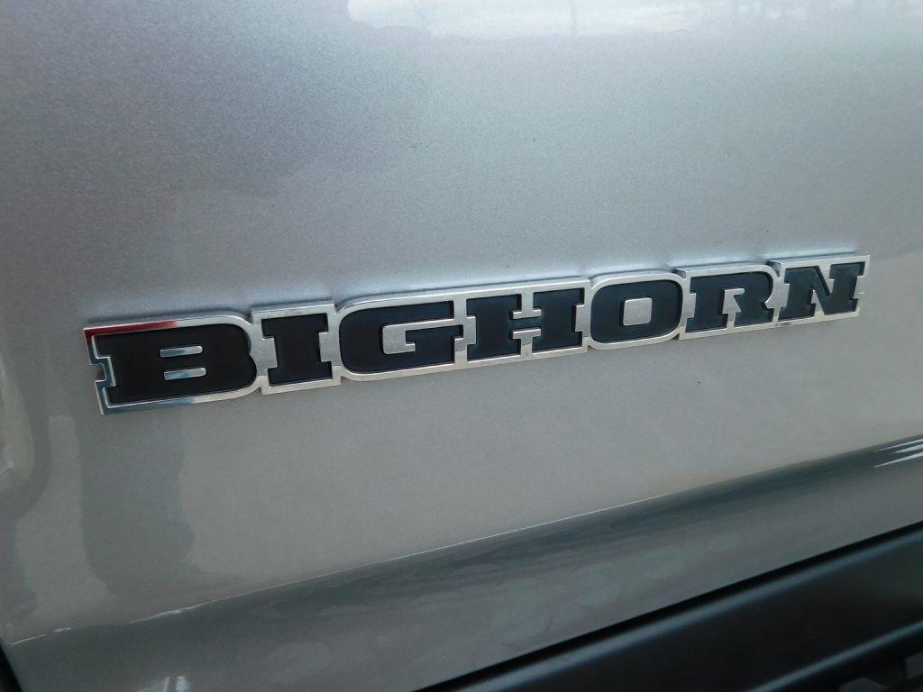 RAM 1500 Big Horn Crew Cab SWB 4WD 2020