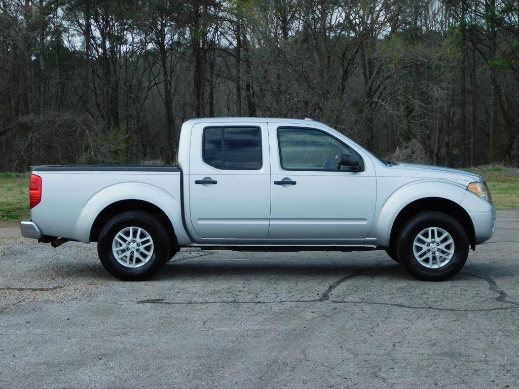 Nissan Frontier S Crew Cab 5AT 2WD 2018