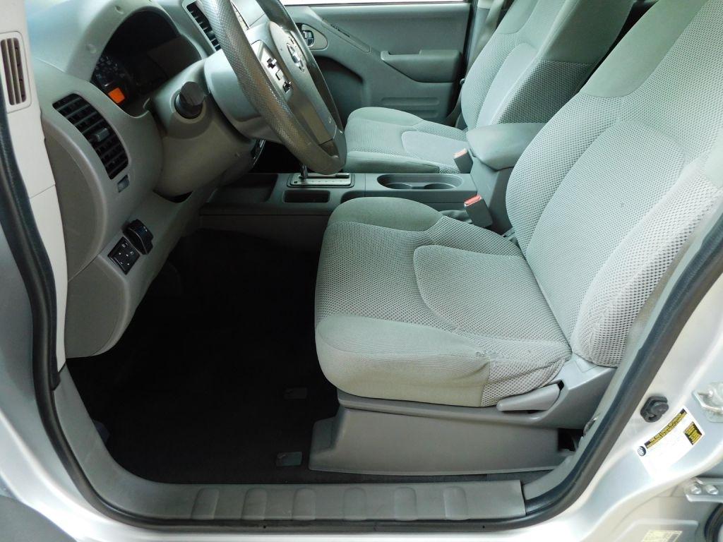 Nissan Frontier S Crew Cab 5AT 2WD 2018