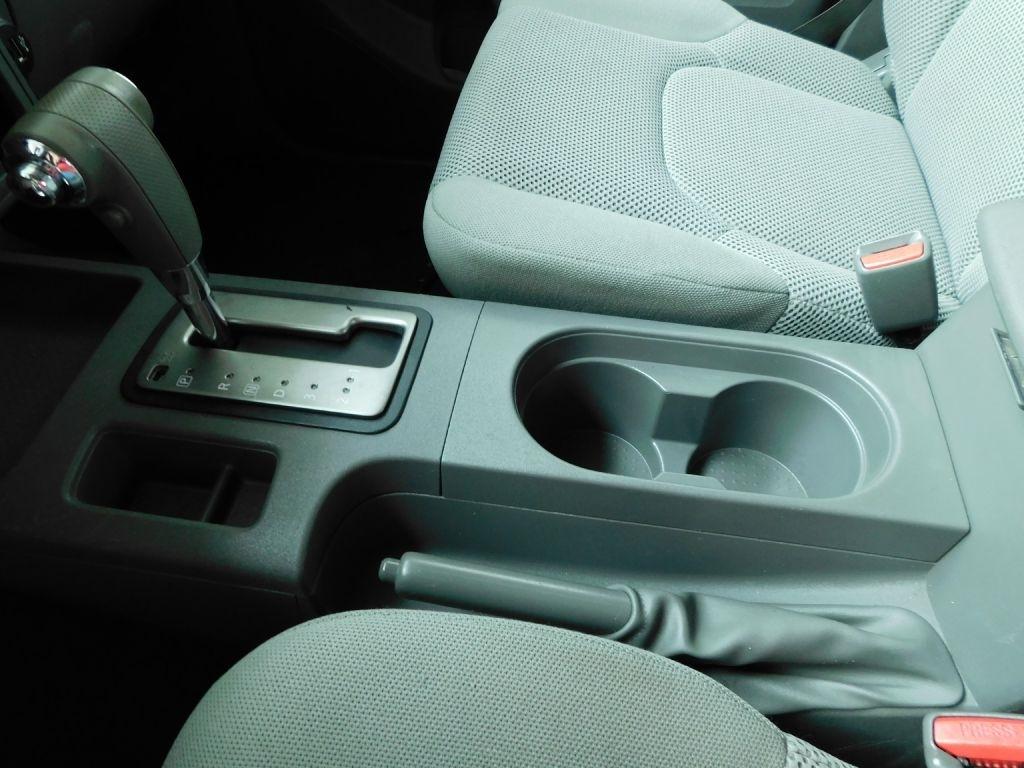 Nissan Frontier SV Crew Cab 2WD 2018