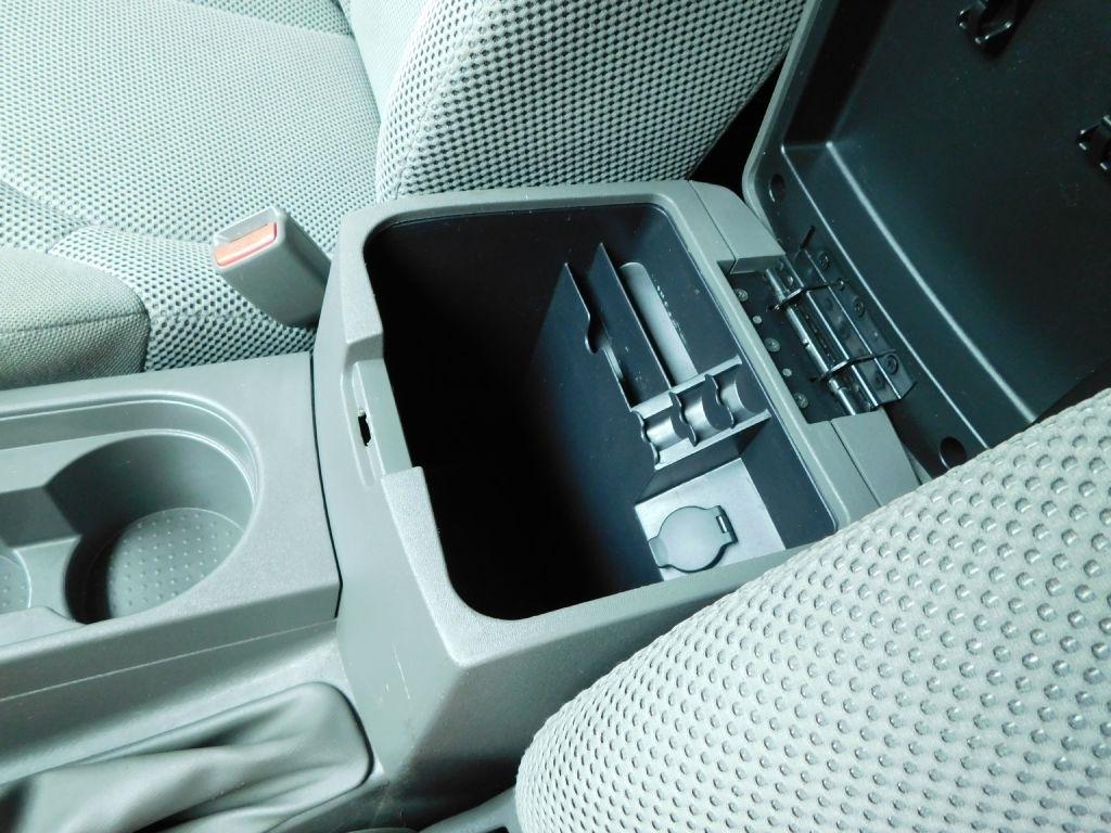 Nissan Frontier SV Crew Cab 2WD 2018