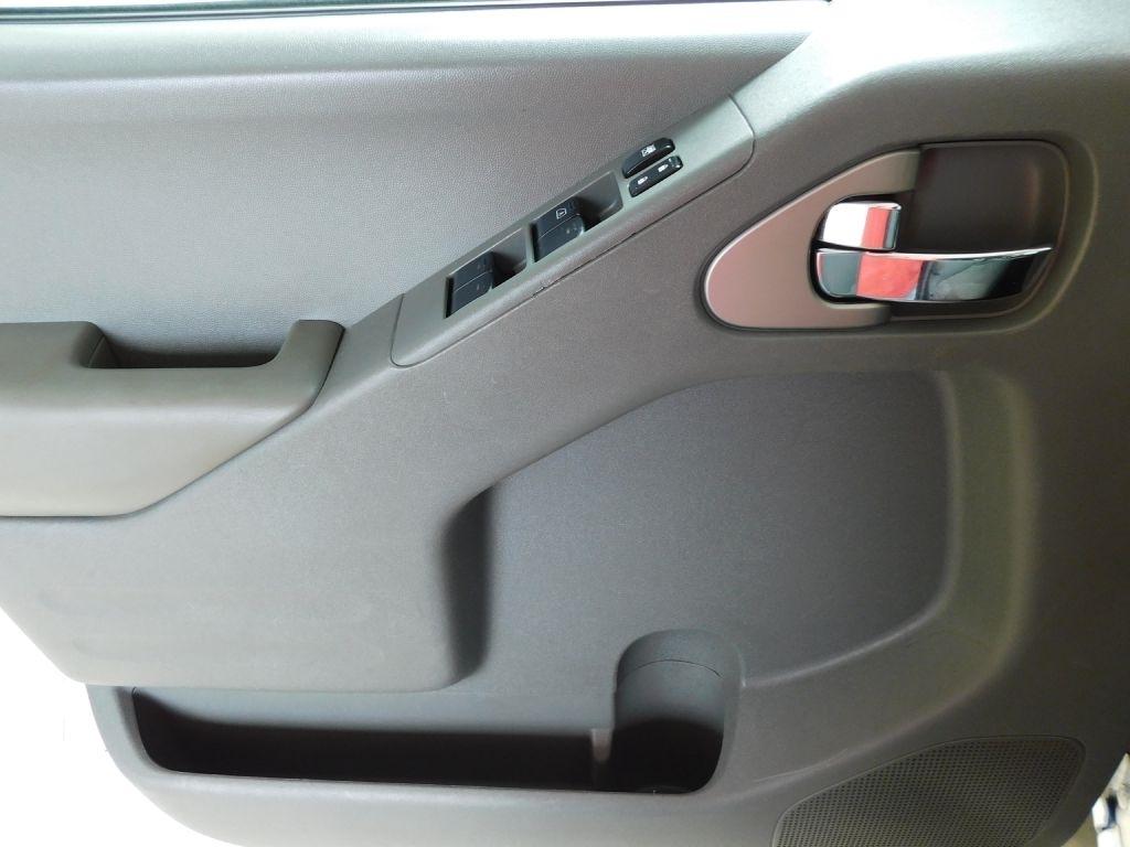 Nissan Frontier SV Crew Cab 2WD 2018