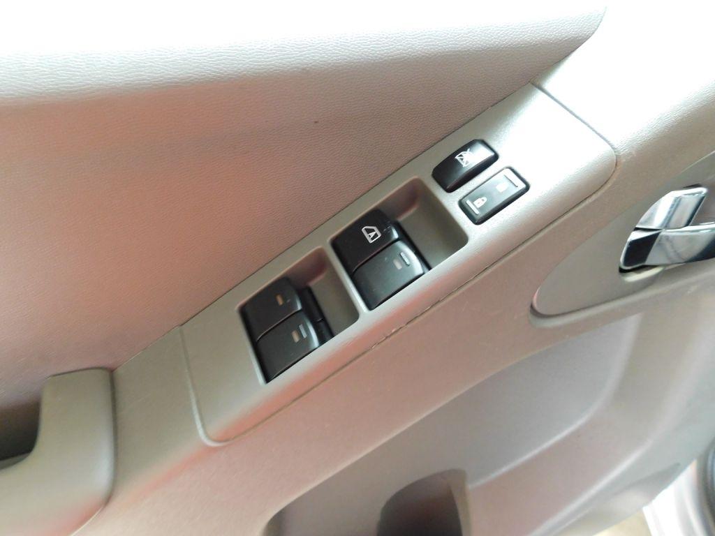 Nissan Frontier SV Crew Cab 2WD 2018