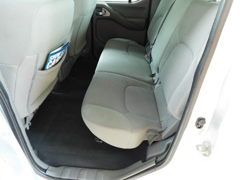 Nissan Frontier SV Crew Cab 2WD 2018