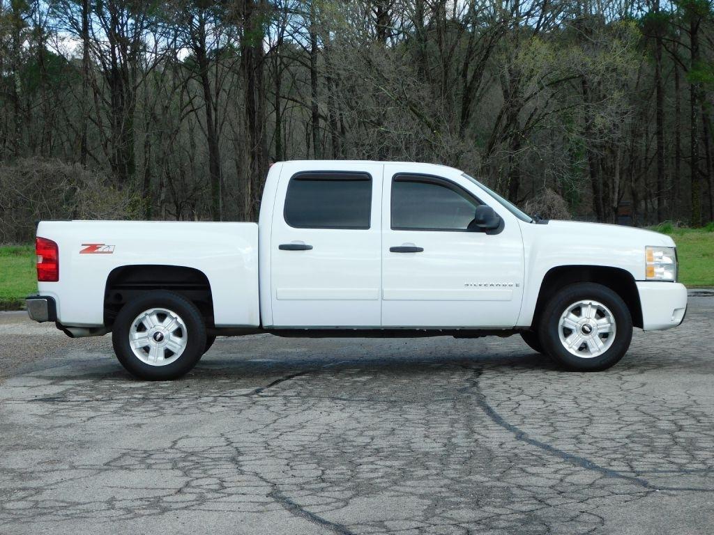 Chevrolet Silverado 1500 LT1 Crew Cab 2WD 2007