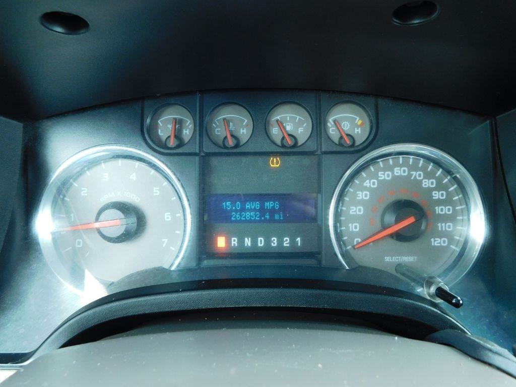 Ford F-150 XLT SuperCab 8-ft. Bed 4WD 2010