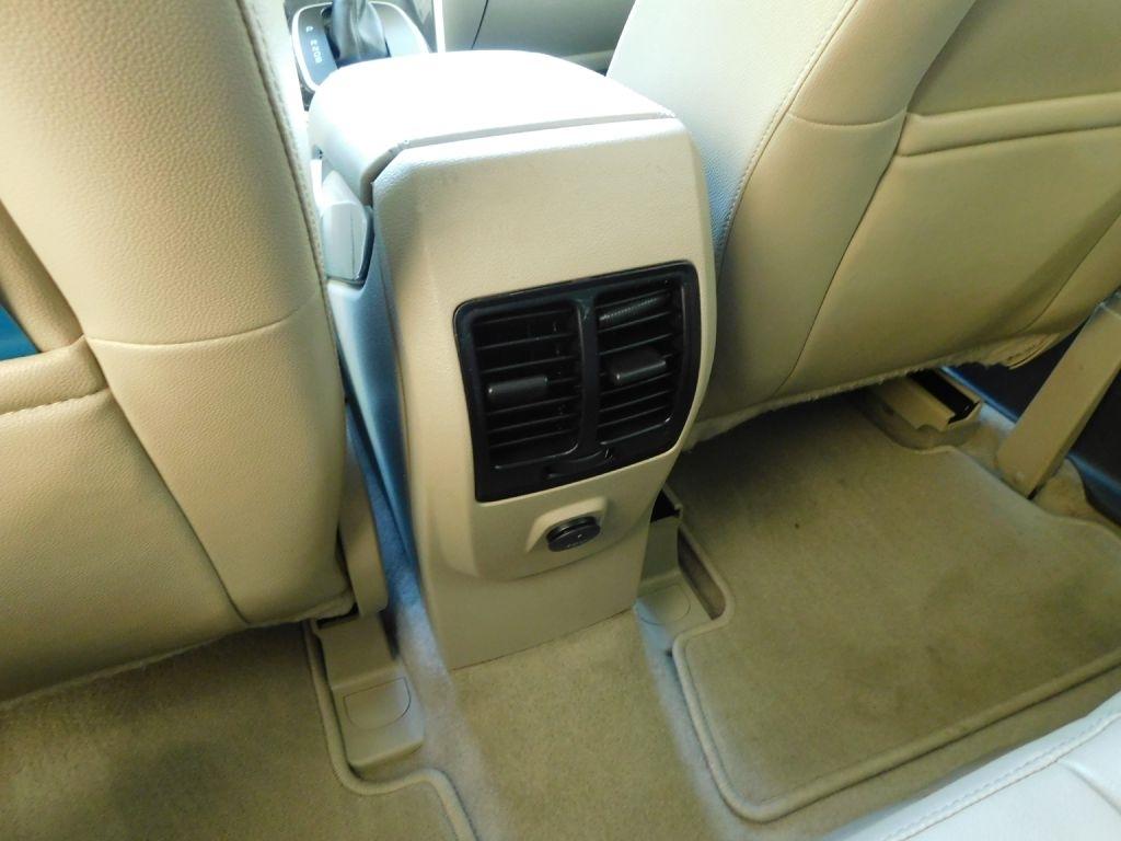 Ford Escape SEL FWD 2013