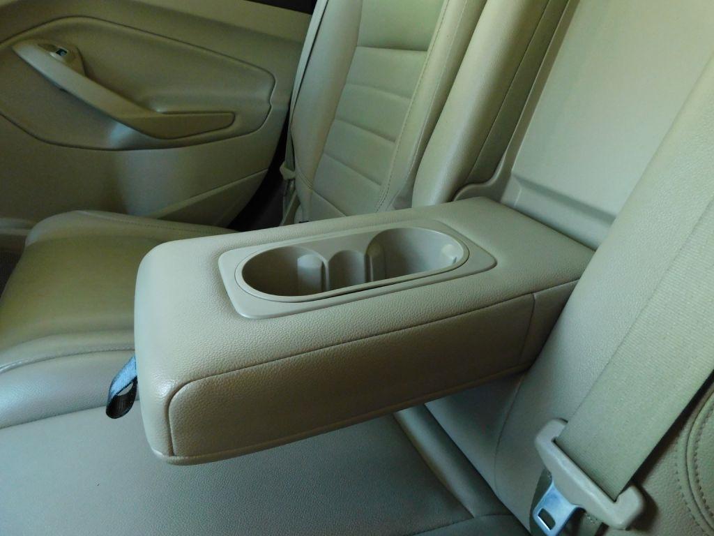 Ford Escape SEL FWD 2013