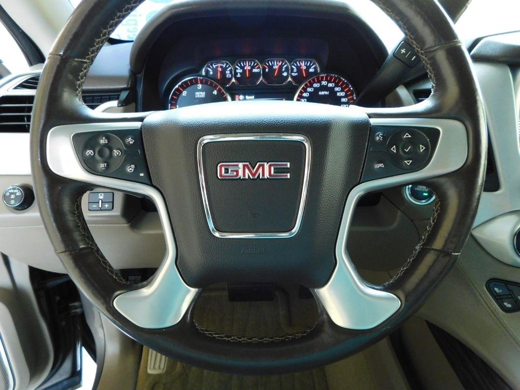 GMC Yukon XL SLT 2WD 2016