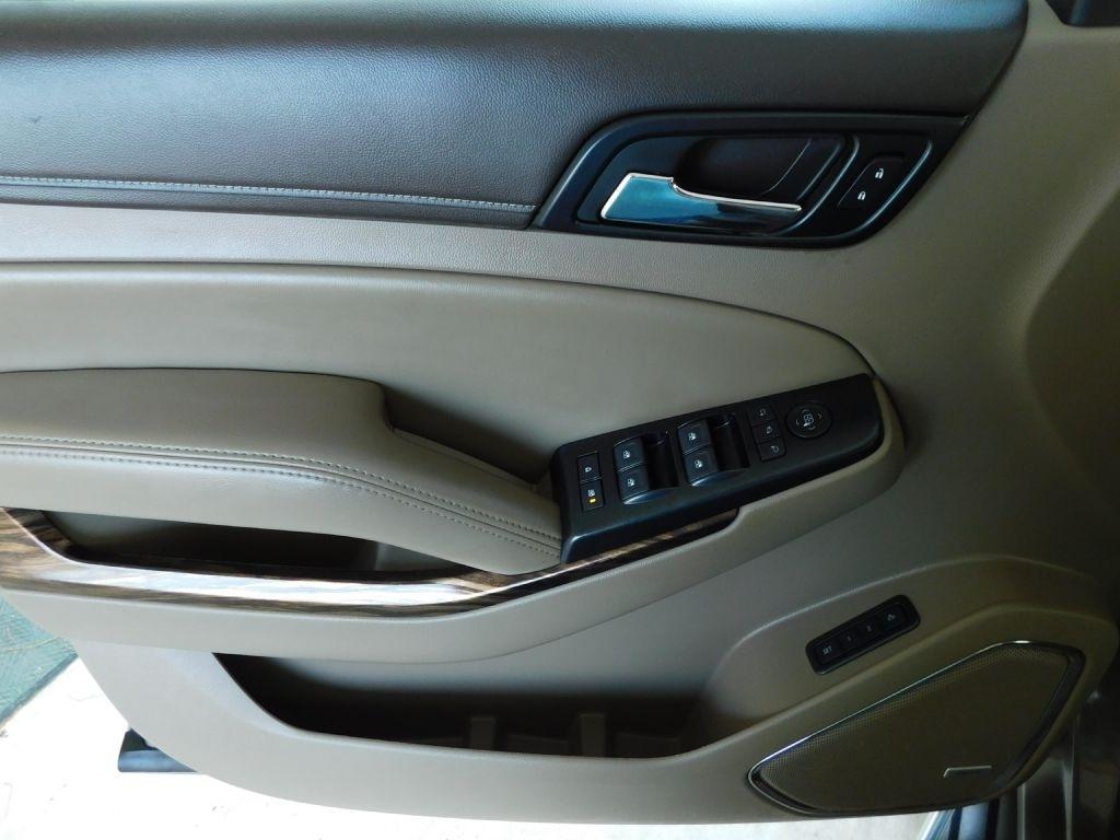 GMC Yukon XL SLT 2WD 2016