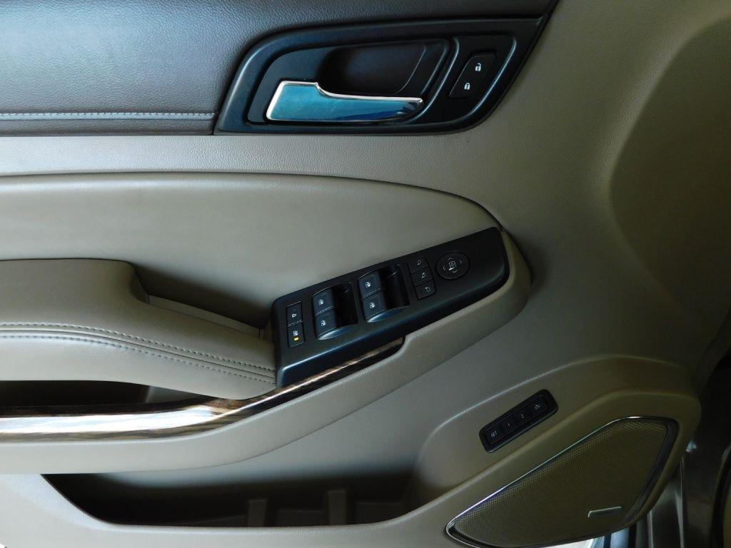 GMC Yukon XL SLT 2WD 2016