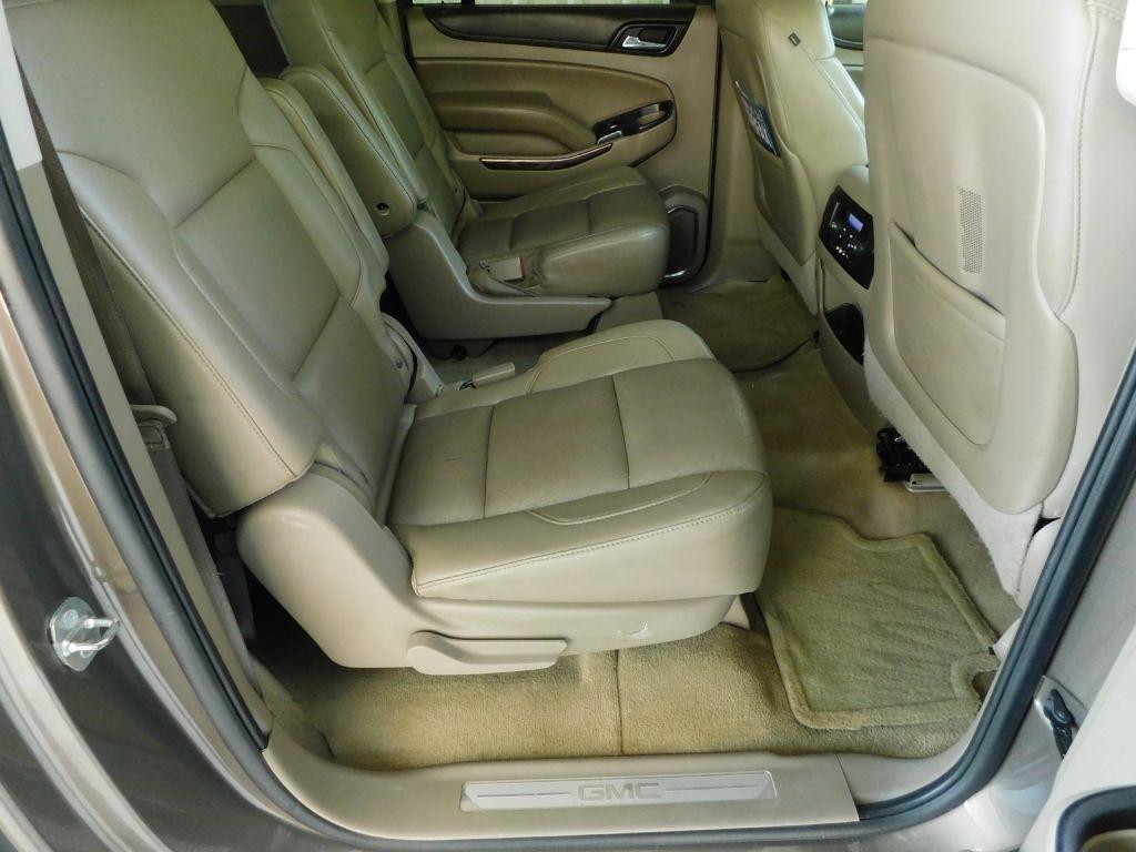 GMC Yukon XL SLT 2WD 2016