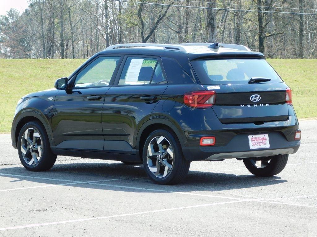 Hyundai Venue SEL 2022