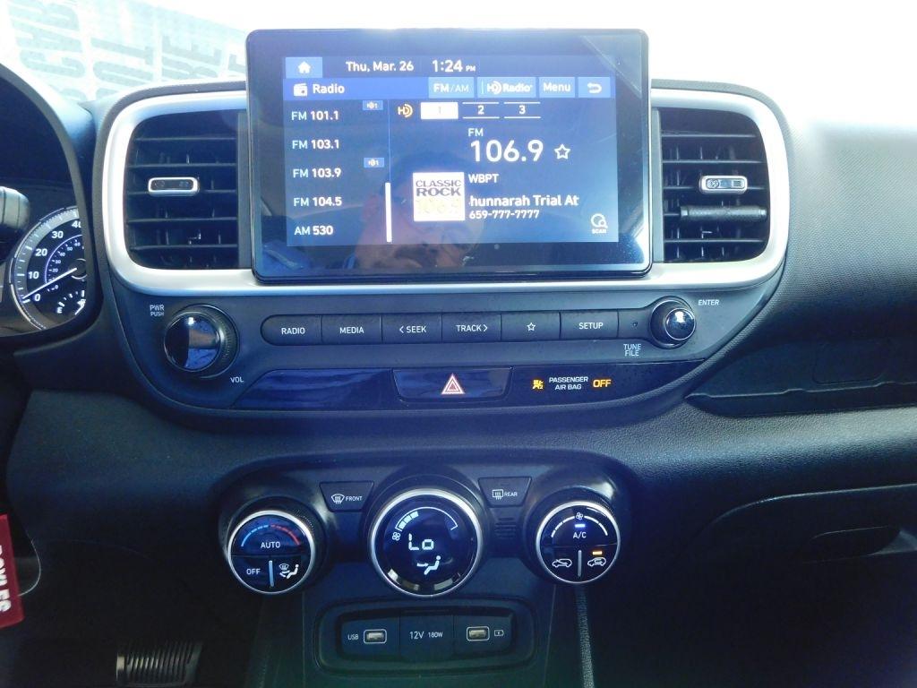 Hyundai Venue SEL 2022