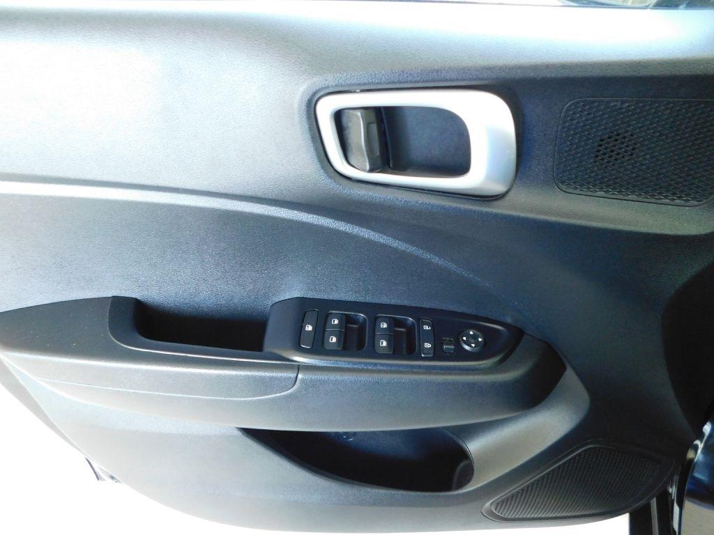 Hyundai Venue SEL 2022