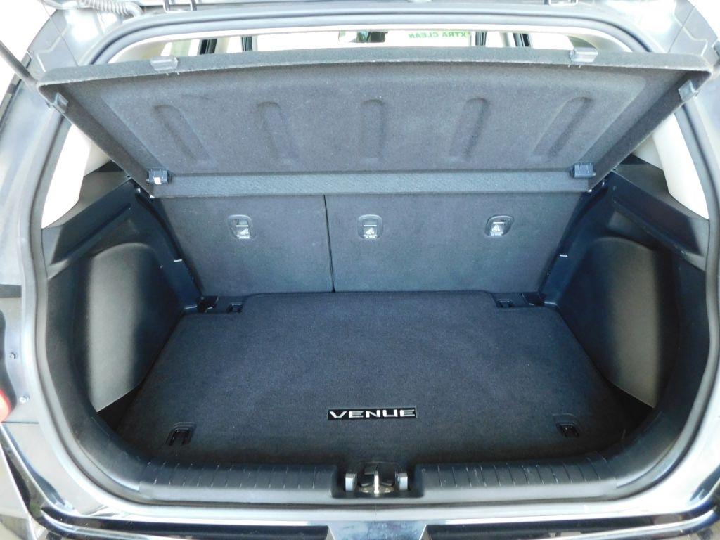 Hyundai Venue SEL 2022