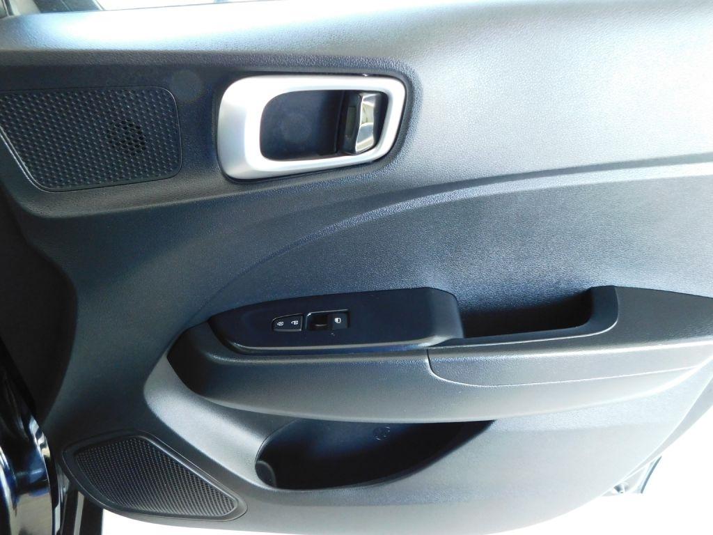 Hyundai Venue SEL 2022