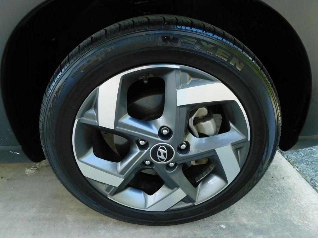 Hyundai Venue SEL 2022