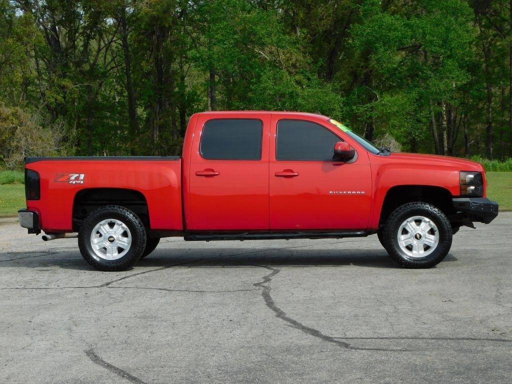 Chevrolet Silverado 1500  2011