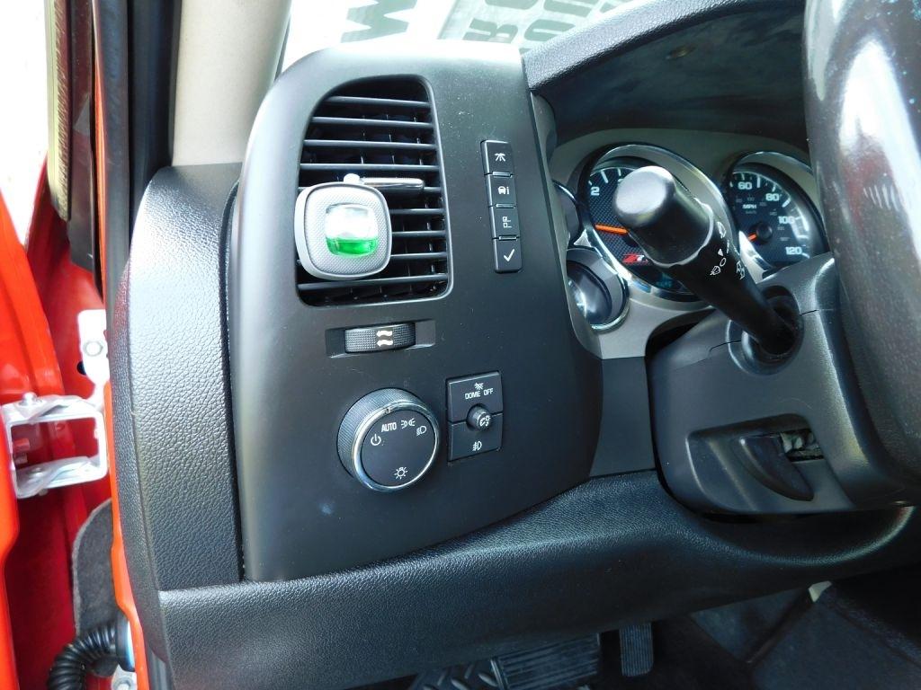 Chevrolet Silverado 1500  2011