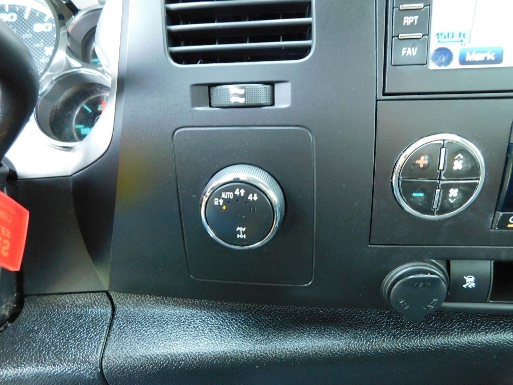 Chevrolet Silverado 1500  2011