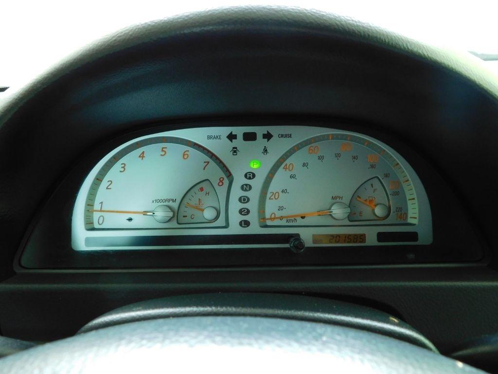 Toyota Camry LE 2002