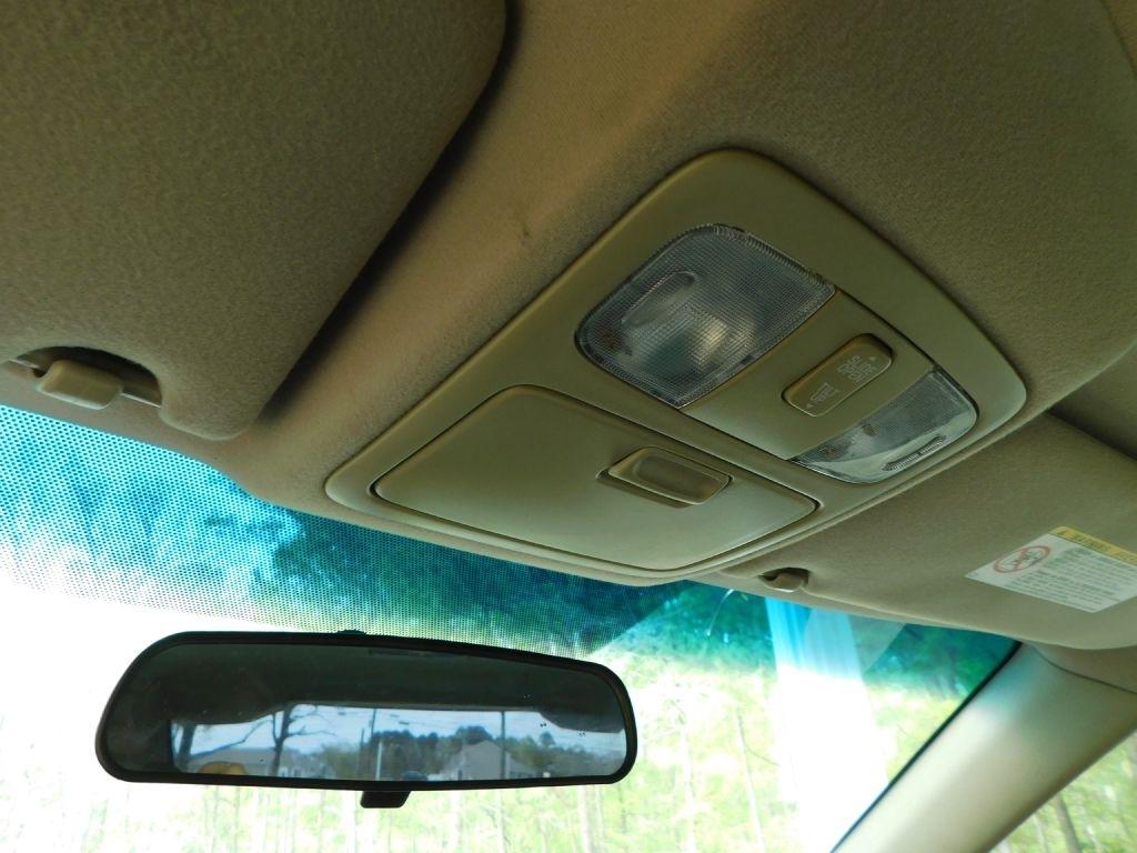 Toyota Camry LE 2002