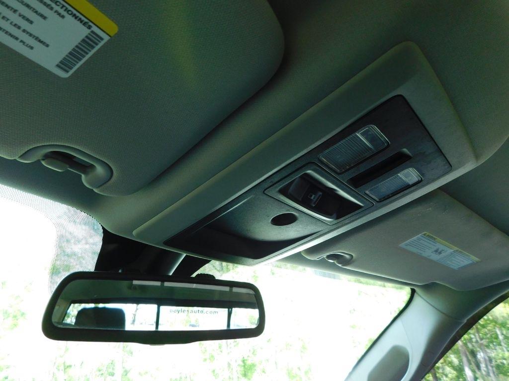 RAM 1500 SLT Quad Cab 4WD 2014