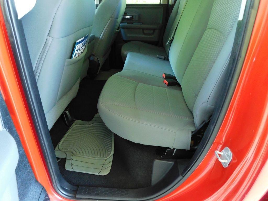 RAM 1500 SLT Quad Cab 4WD 2014