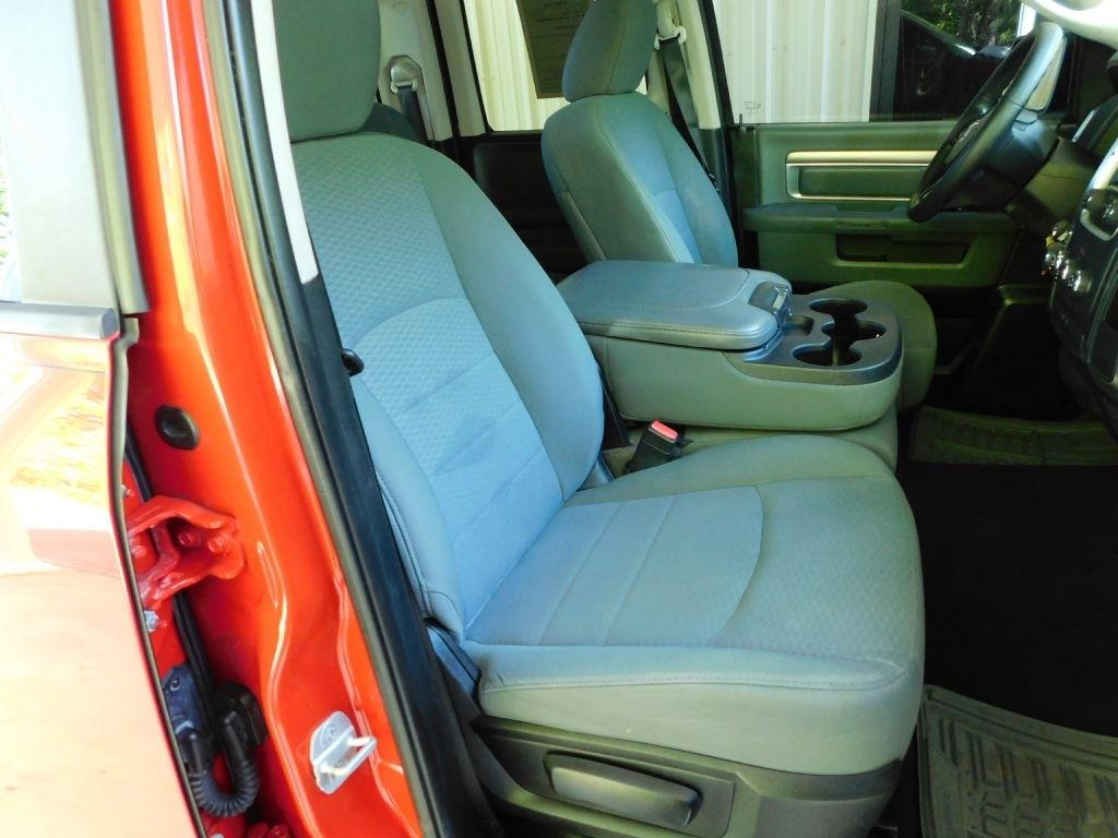 RAM 1500 SLT Quad Cab 4WD 2014