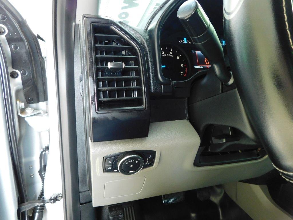 Ford F-150 XL SuperCrew 6.5-ft. Bed 4WD 2017