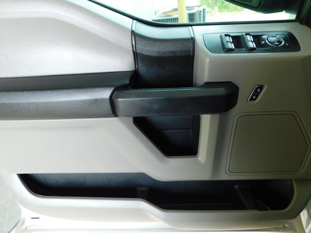 Ford F-150 XL SuperCrew 6.5-ft. Bed 4WD 2017