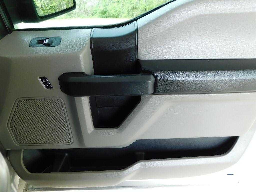 Ford F-150 XL SuperCrew 6.5-ft. Bed 4WD 2017