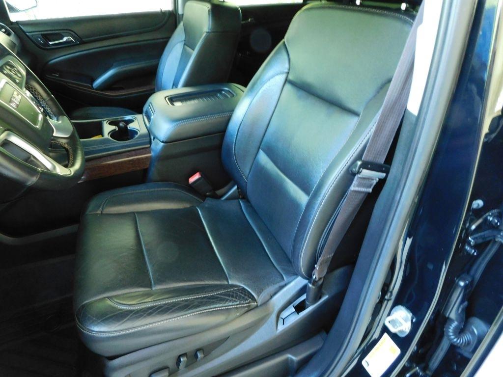 GMC Yukon SLT 4WD 2017