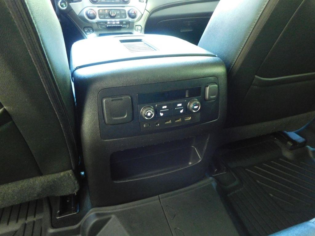 GMC Yukon SLT 4WD 2017