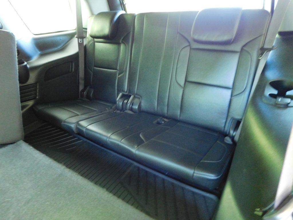 GMC Yukon SLT 4WD 2017